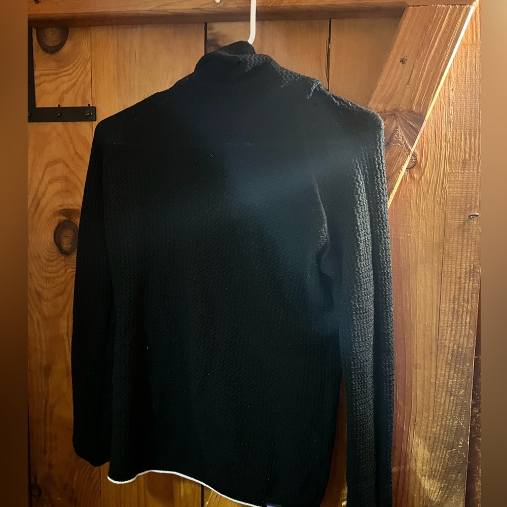 Patagonia Long Sleeve shirt with hood